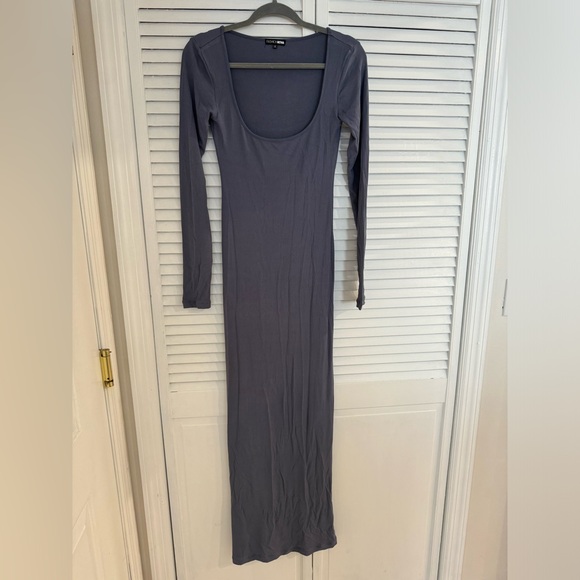Barely There Light Weight Maxi Dress - Large - Picture 4 of 5